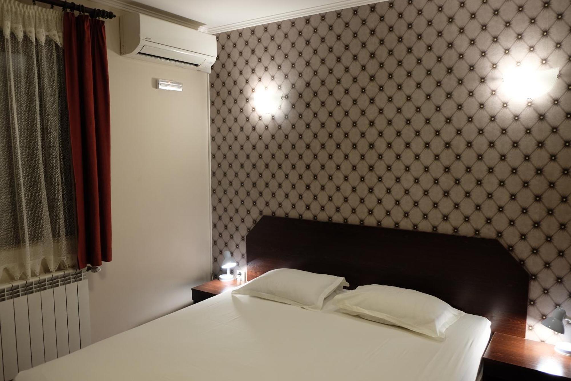 Romantic 3* Sofia