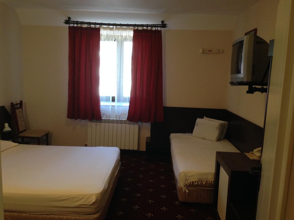 Romantic 3* Sofia